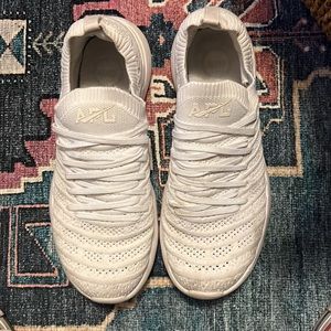 APL Women’s Techloom Phantom White